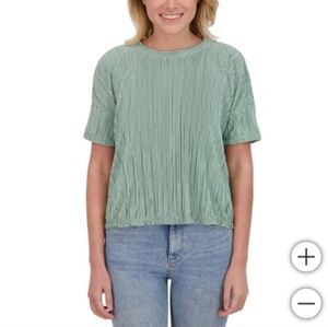 NWT Andrew Marc (Marc New York) Women's Plisse Top Green